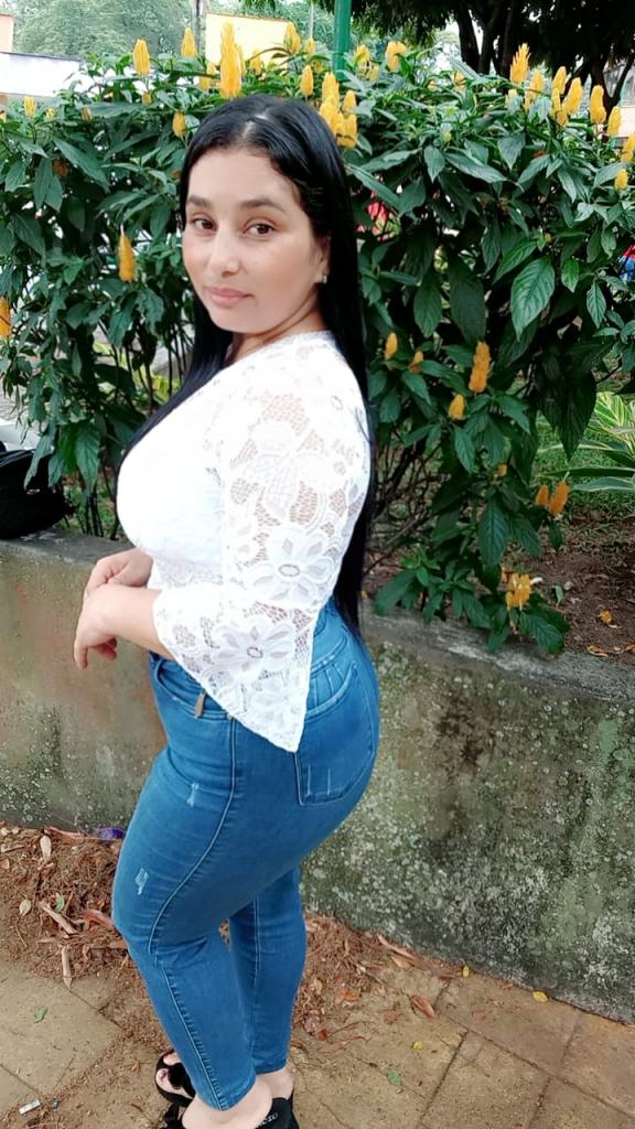 Chica busca chico en Murcia: 