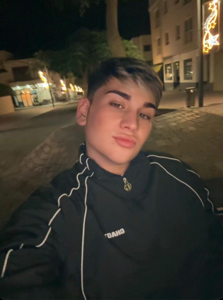 657742328: Travesti en Las Palmas