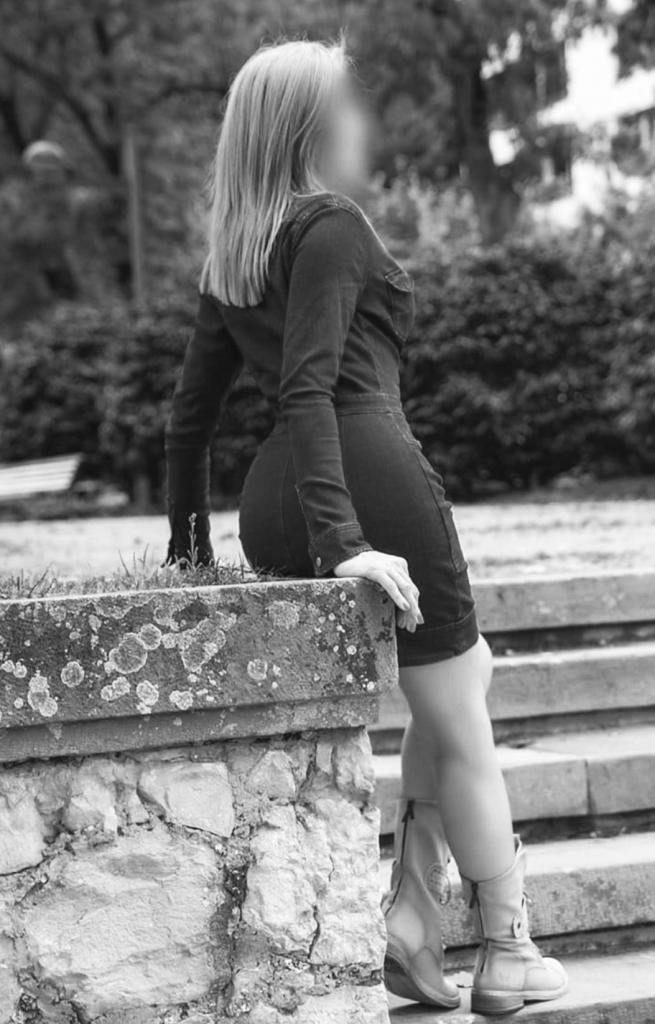 Chica busca chico en Barcelona: 