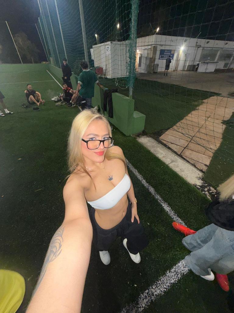 Chica busca chico en Mallorca: 