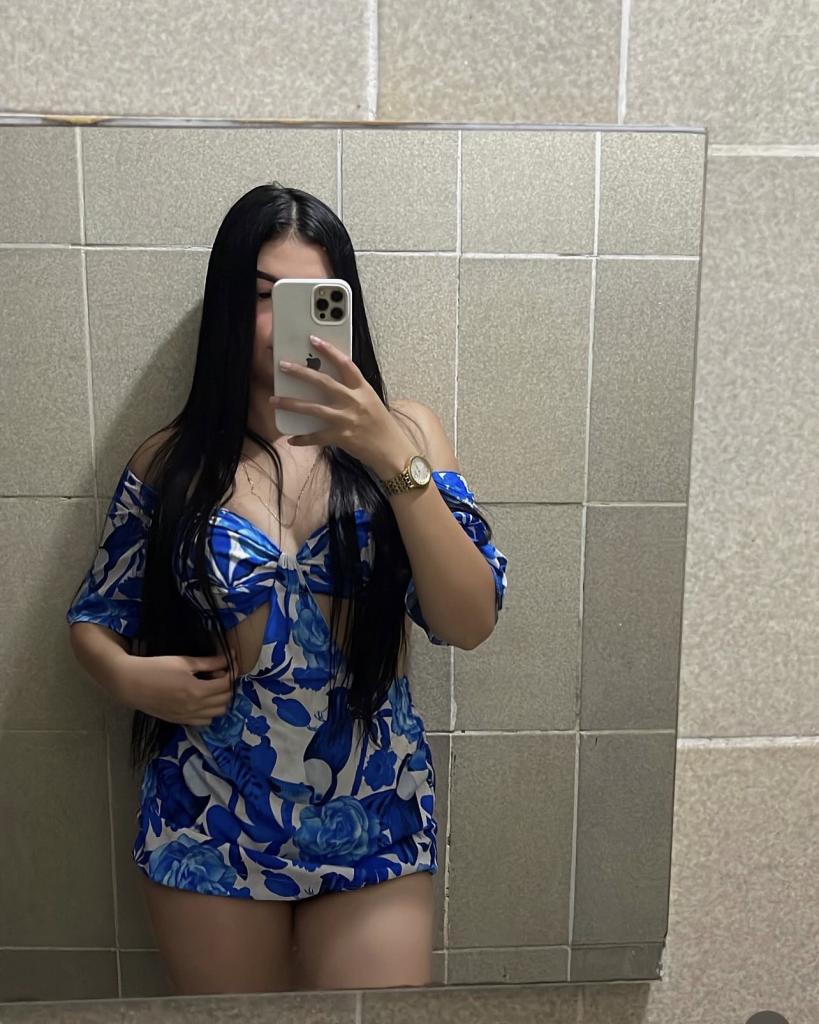 652047296: Chica busca chico en León