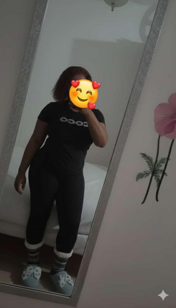 Chica busca chico en Almería: 