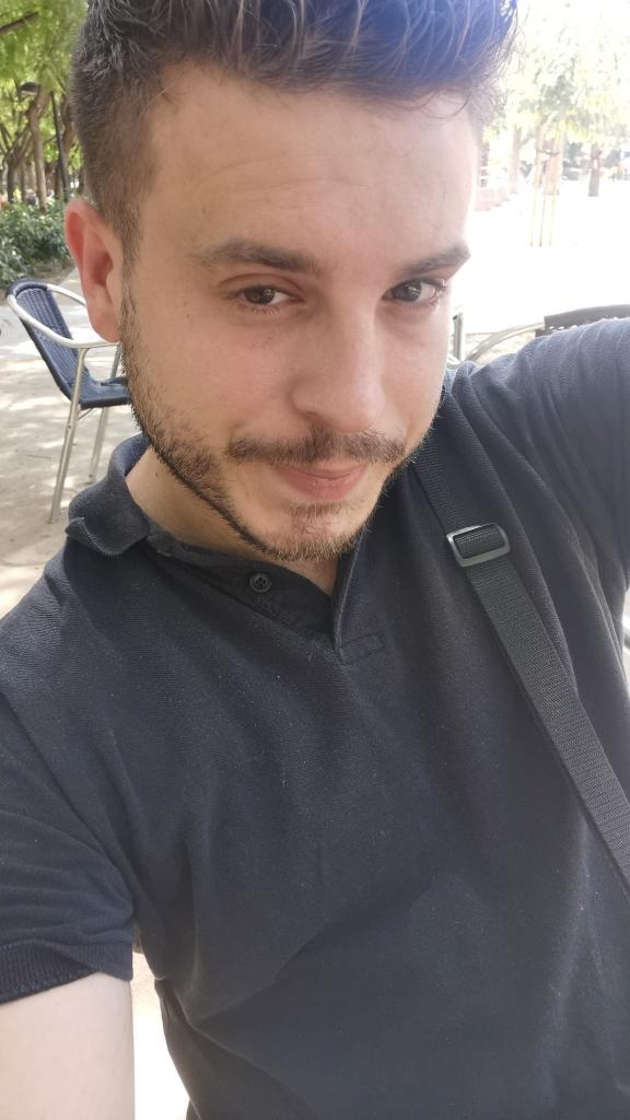 Chico busca chica en Murcia: 