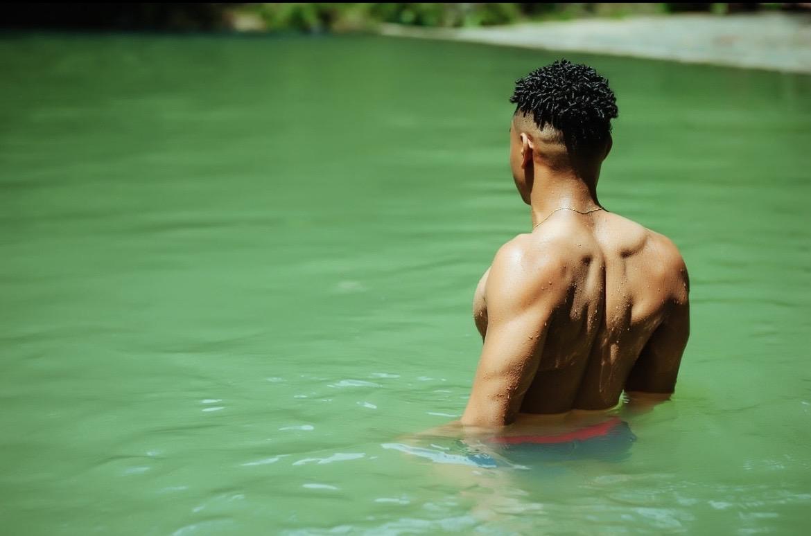 Chico busca chica en Málaga: 