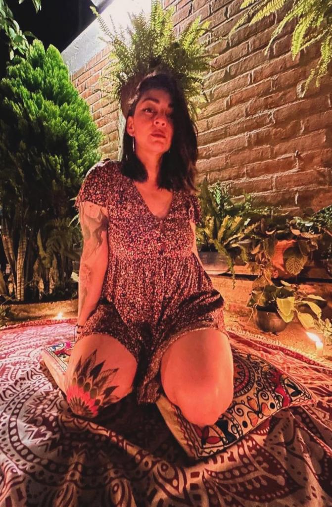 607690245: Chica busca chico en Alicante