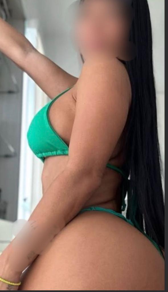 634068298: Chica busca chico en Pontevedra