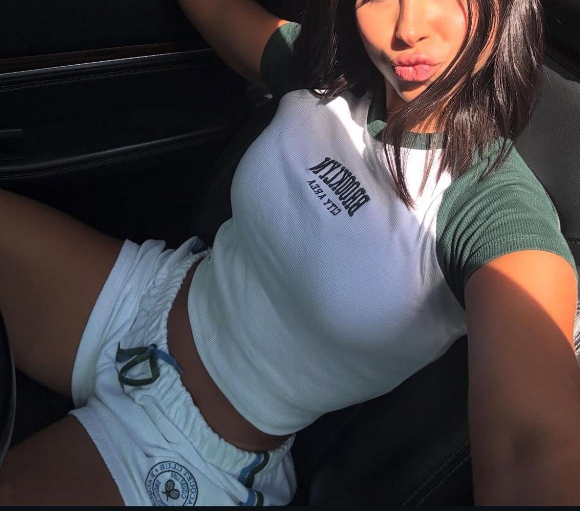 642985732: Chica busca chico en La Coruña