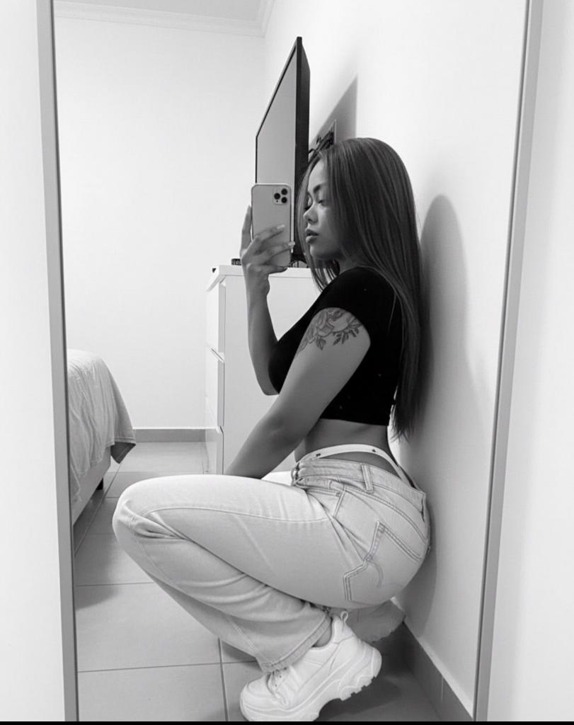 Chica busca chico en Asturias: 