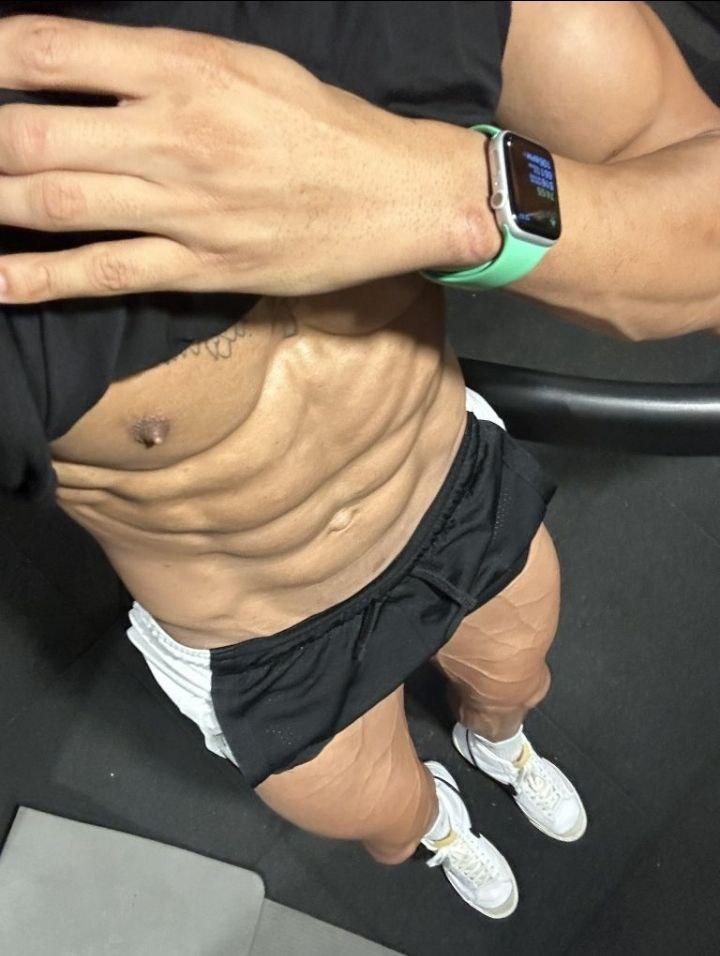 664703850: Chico busca chica en Madrid