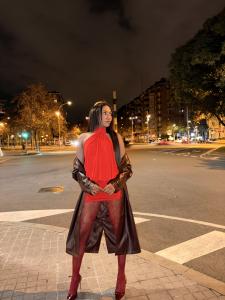 607418541: Transexual en Barcelona