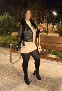 614210813: Chica busca chico en Barcelona