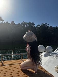 667412213: Chica busca chico en Pontevedra