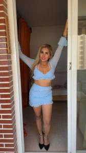 647026795: Chica busca chico en Alicante