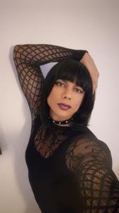 677665739: Travesti en Barcelona