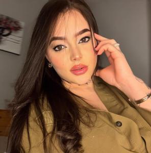 675794226: Chica busca chico en La Coruña