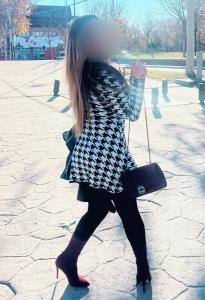 661452749: Chica busca chico en Cantabria