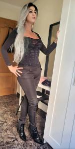 631825988: Transexual en Valencia