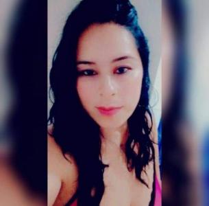 614877153: Chica busca chico en Madrid