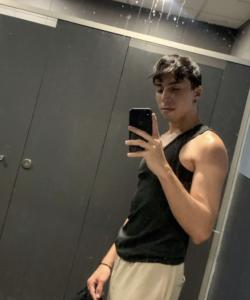 632651956: Chico busca chica en Madrid