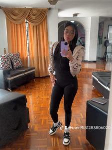 641233567: Chica busca chico en Madrid