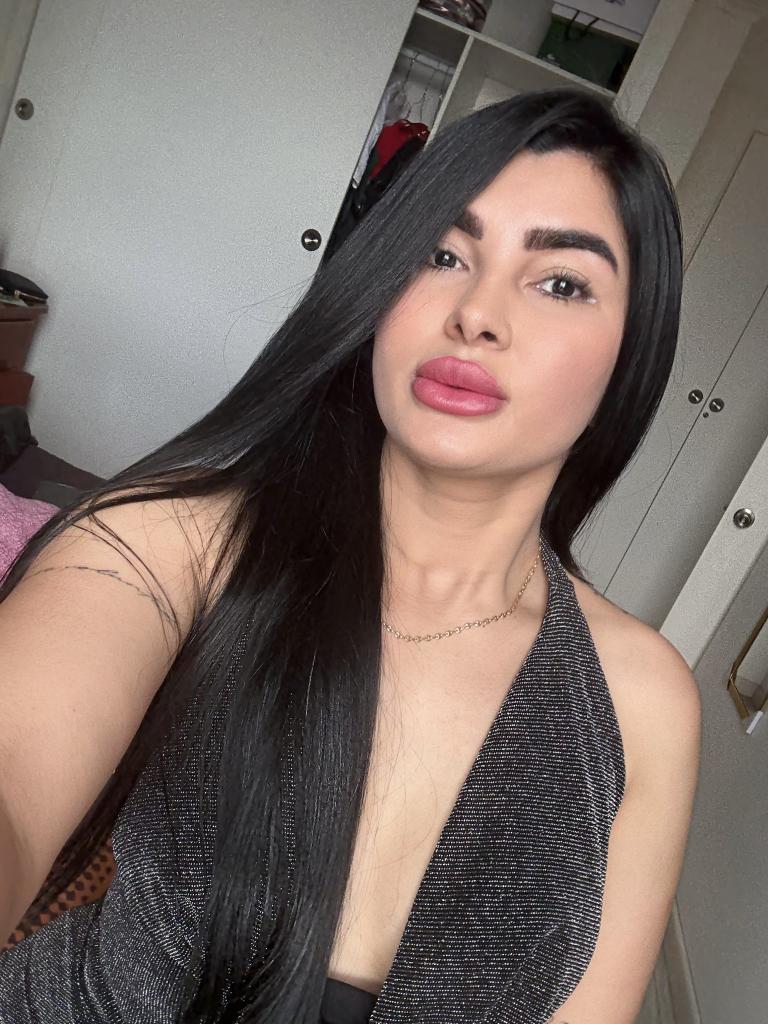 Chica busca chico en Huesca: 