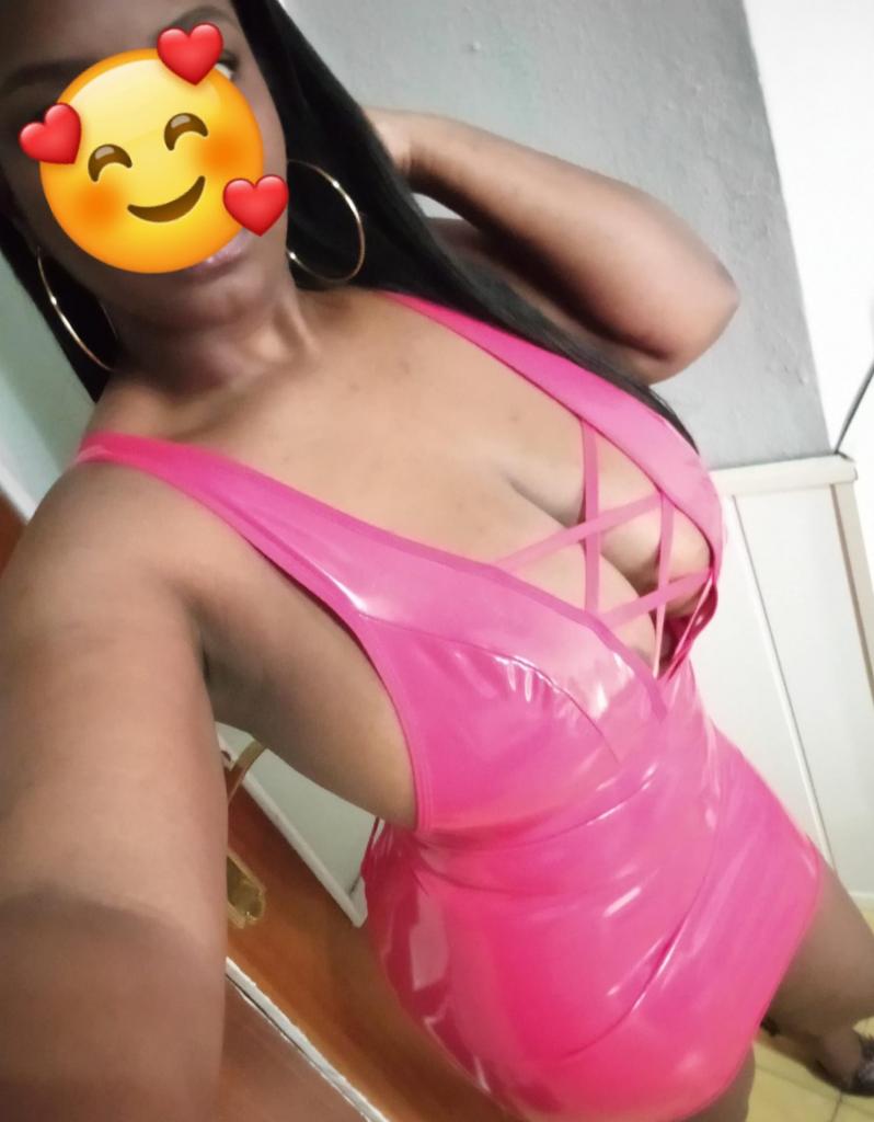 602704058: Chica busca chico en Cuenca