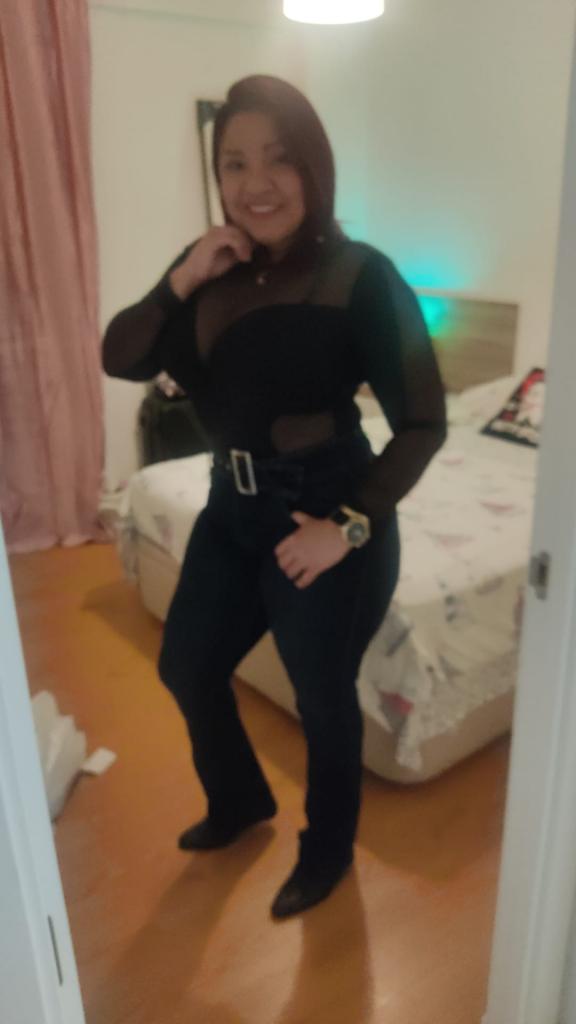 Chica busca chico en Cádiz: 