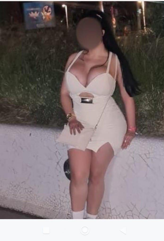 Chica busca chico en Granada: 