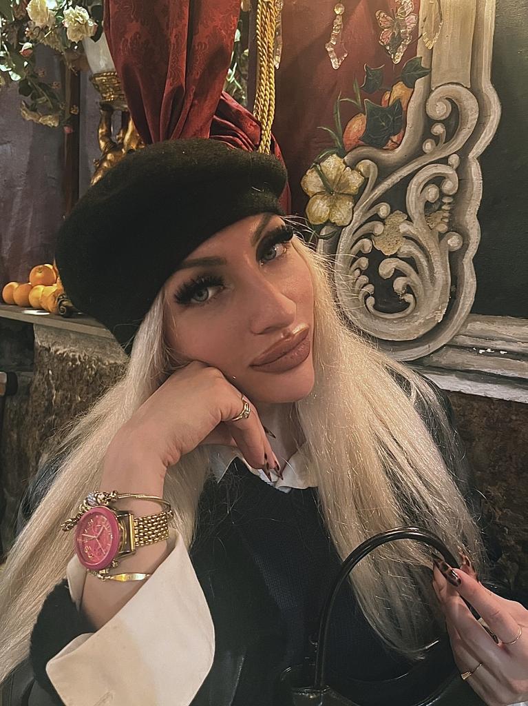 610196647: Travesti en Valencia