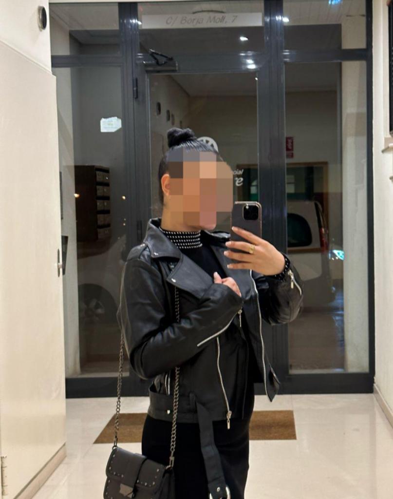 Chica busca chico en Lérida: 