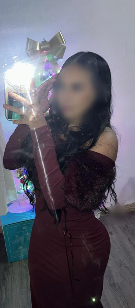 Chica busca chico en Cádiz: 