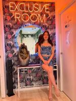 617746381: Chica busca chico en Madrid