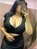 631359036: Chica busca chico en Madrid