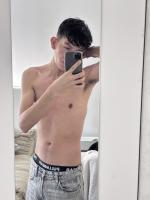 613859467: Chico busca chica en Alicante