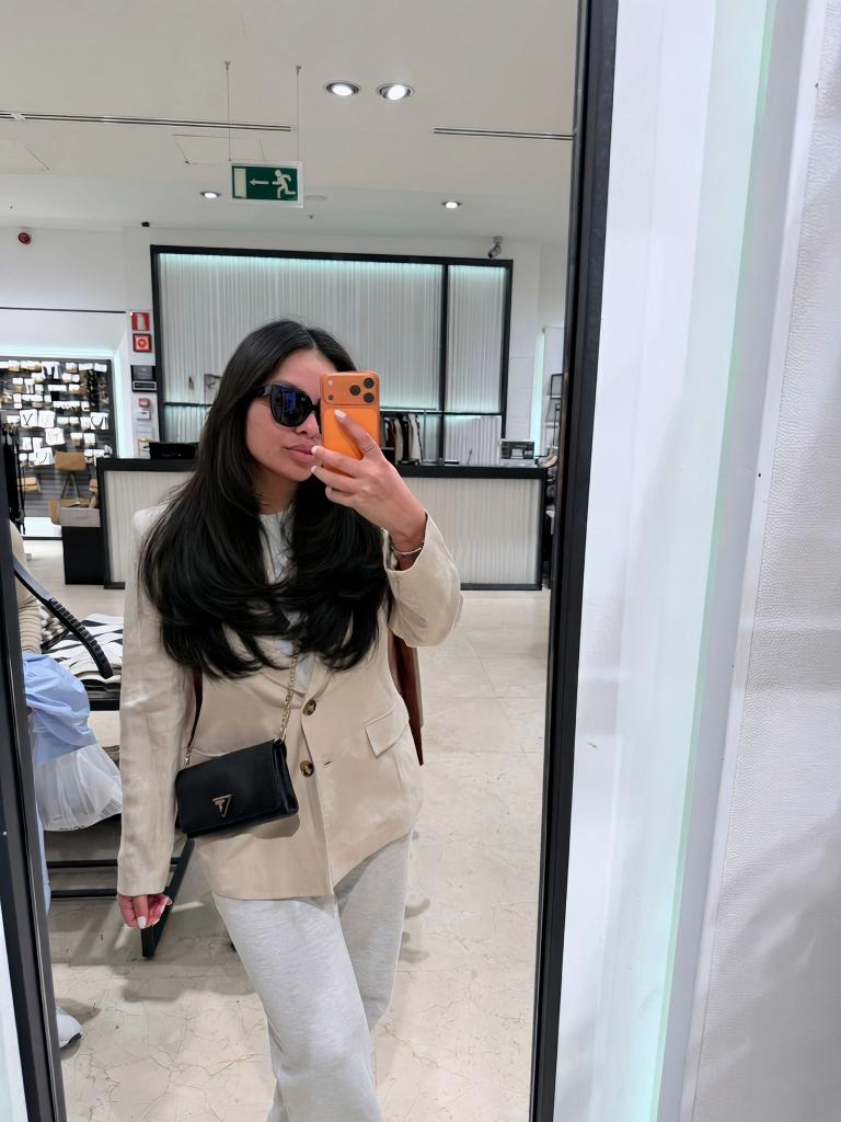 Chica busca chico en Almería: 