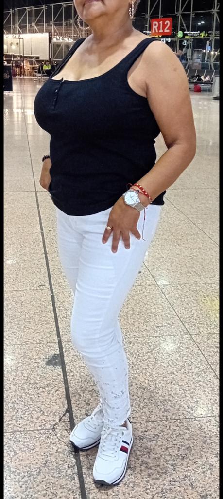 Chica busca chico en Granada: 