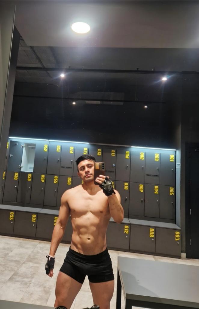 Chico busca chica en Las Palmas: 