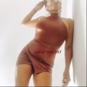 675642997: Chica busca chico en Sevilla