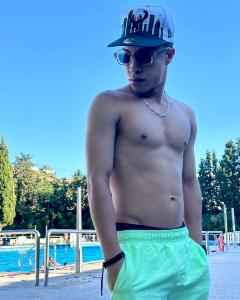 642125920: Chico busca chica en Madrid