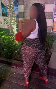 Chica busca chico en Sevilla: 