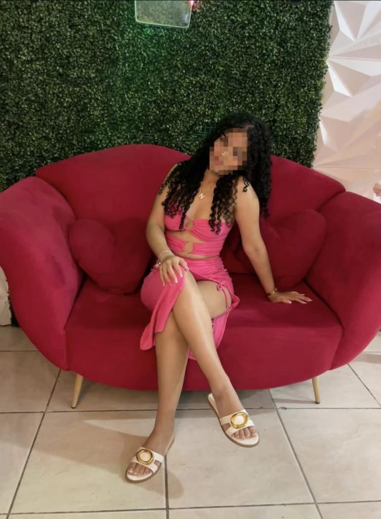 743009315: Chica busca chico en Albacete