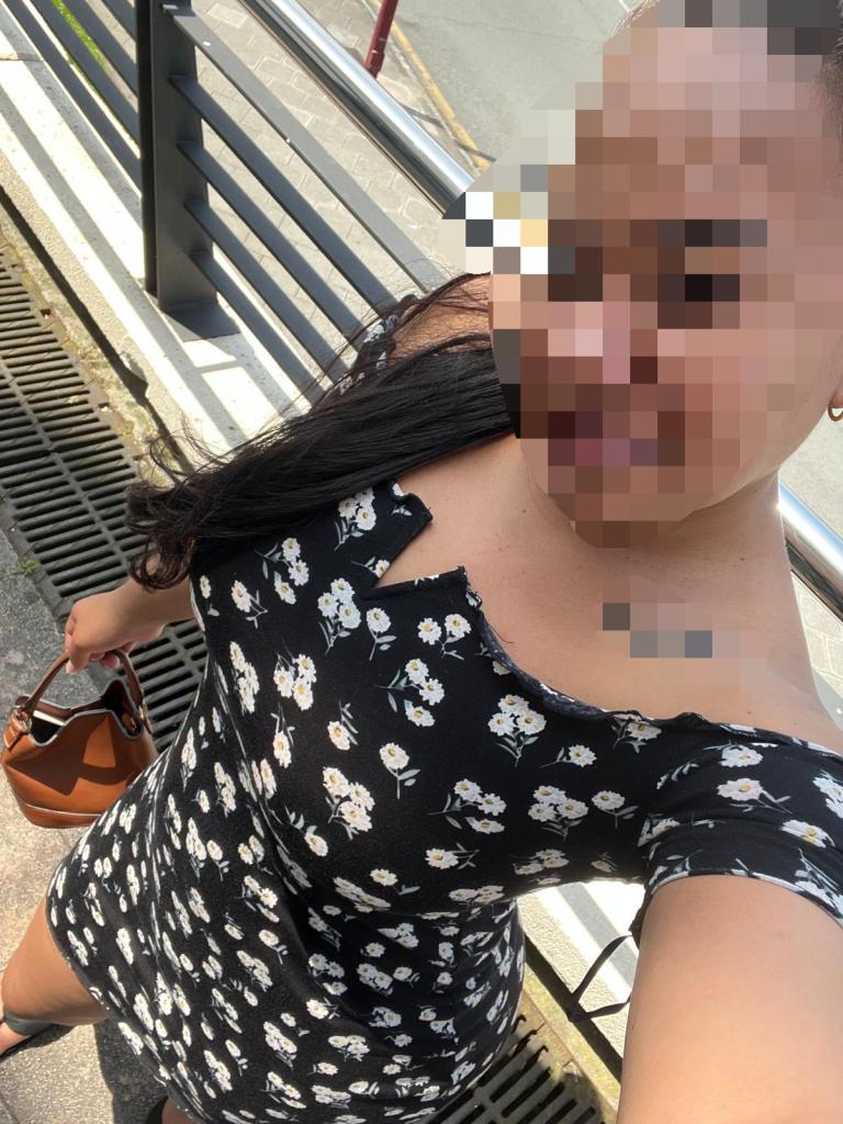 613207411: Chica busca chico en Vizcaya