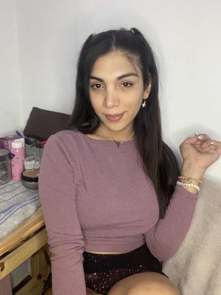 Chica busca chico en Cuenca: 