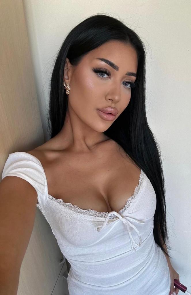 603992770: Chica busca chico en Málaga