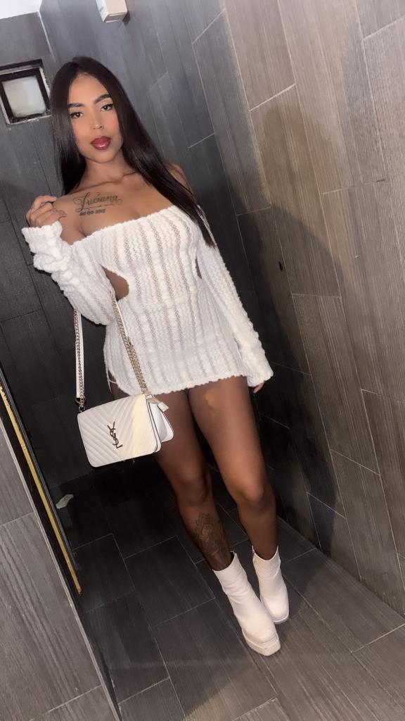 666784782: Chica busca chico en Barcelona
