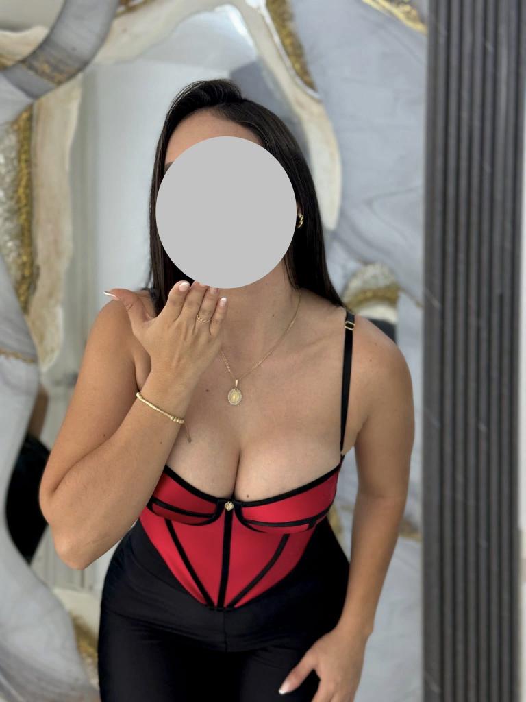 675647451: Chica busca chico en Álava