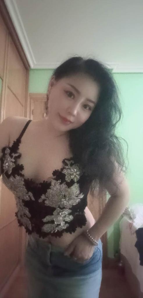 Chica busca chico en Sevilla: 