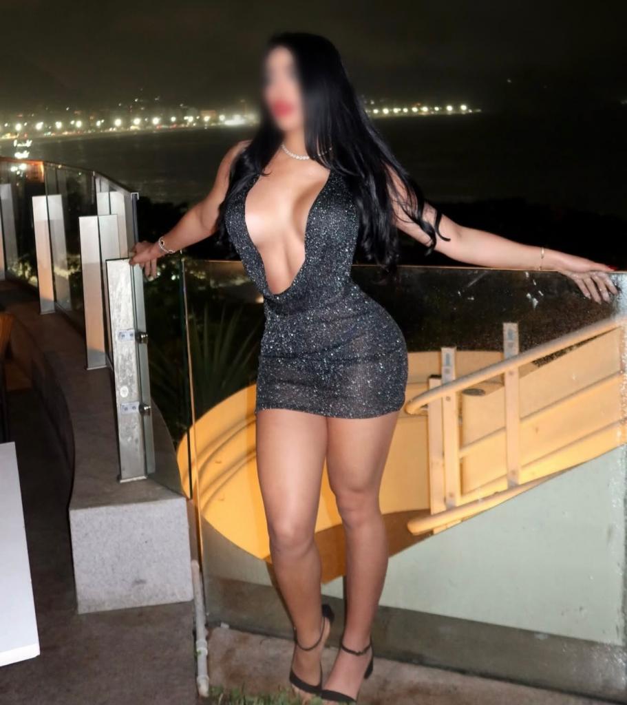 Chica busca chico en Barcelona: 