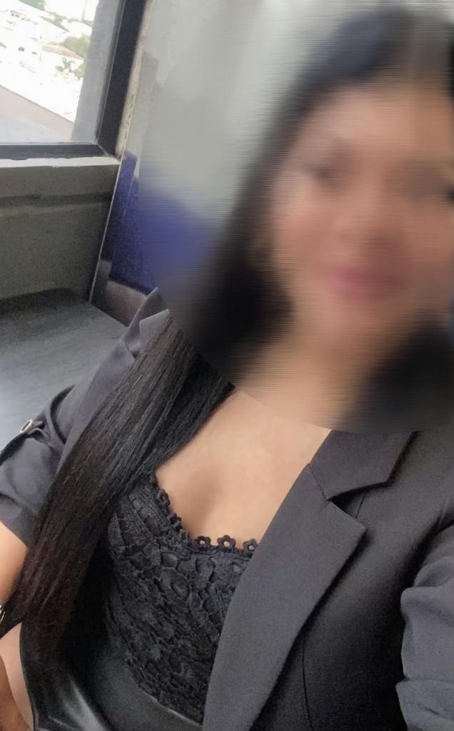 631778501: Chica busca chico en Alicante