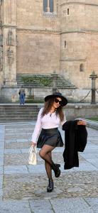 623586000: Chica busca chico en Salamanca